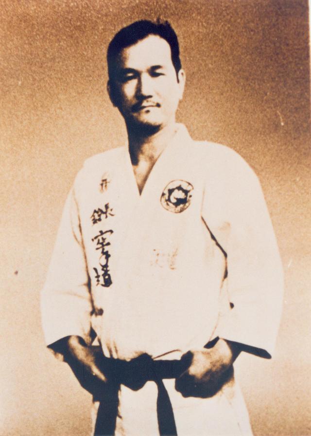 Chưởng môn Suzucho Karate-do đời thứ II Tokuo Suzuki